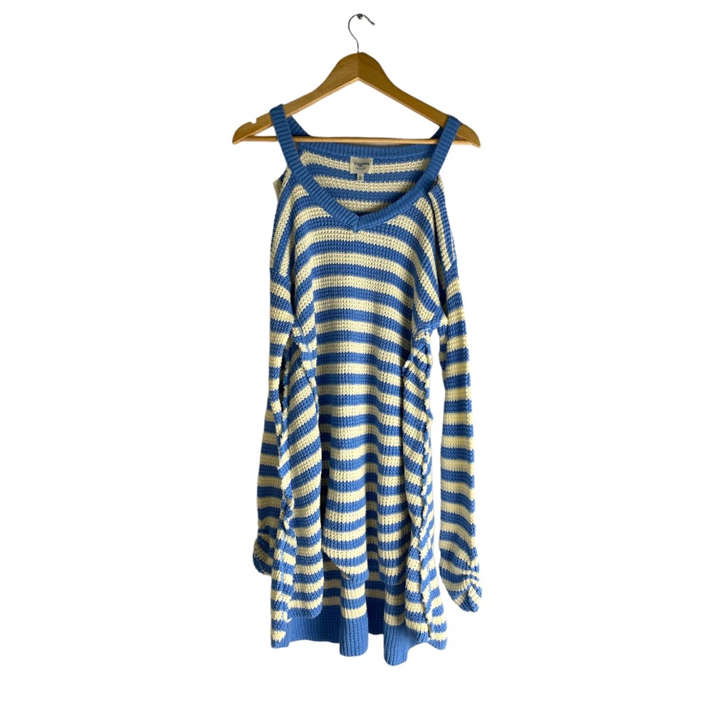 Hayden Los Angeles v neck waffle cold shoulder tunic sweater M